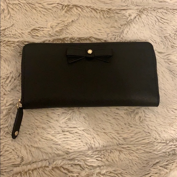 Black wallet - Picture 1 of 3